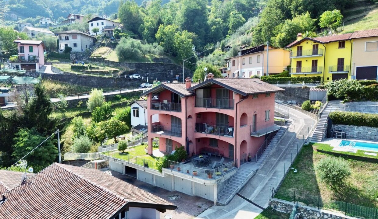 Appartamento Musso Vista Lago con Terrazzi e Garage