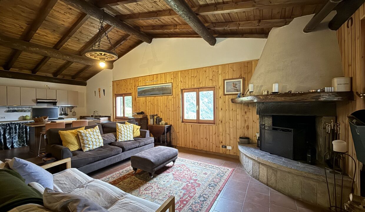 Casa Indipendente Gravedona ed Uniti