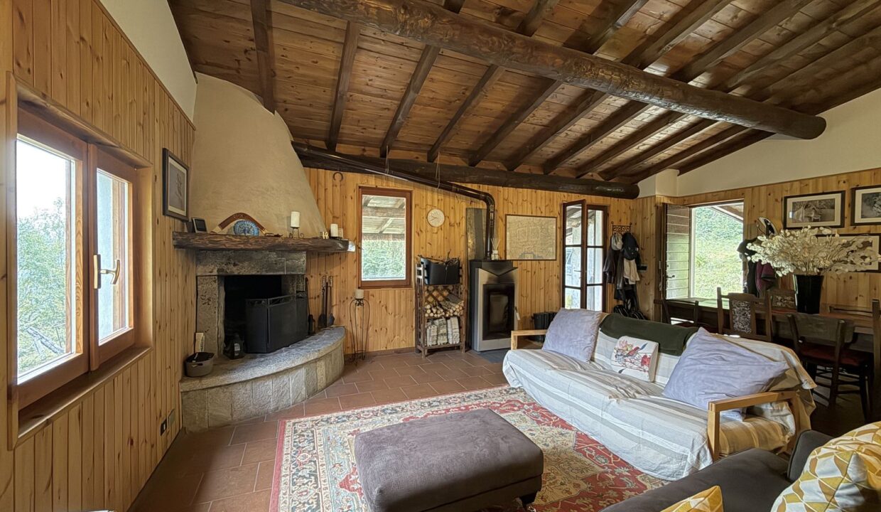 Casa Indipendente Gravedona ed Uniti