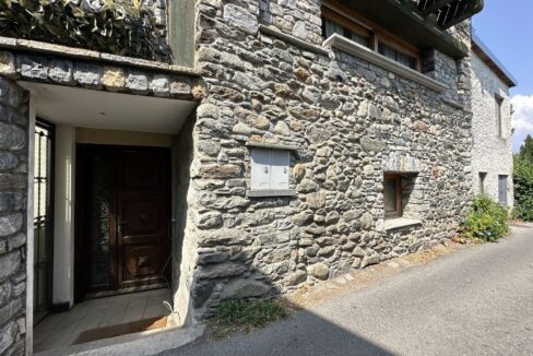 Gravedona ed Uniti Appartamento Pochi Passi dal Lago