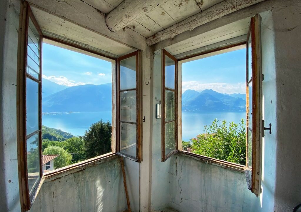 Rustici da Ristrutturare Vista Lago Como San Siro