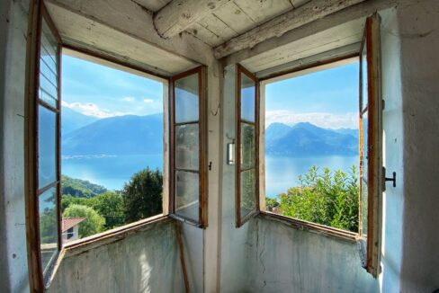 Rustici da Ristrutturare Vista Lago Como San Siro
