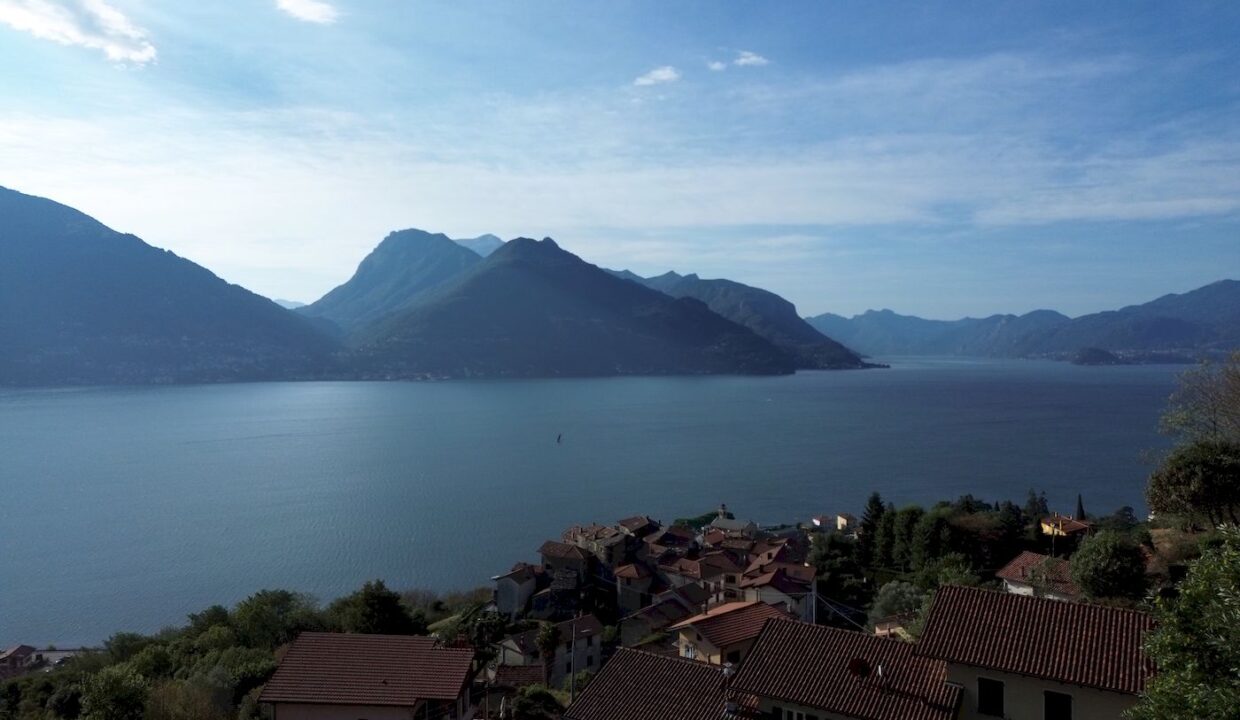 Rustici da Ristrutturare Vista Lago Como San Siro