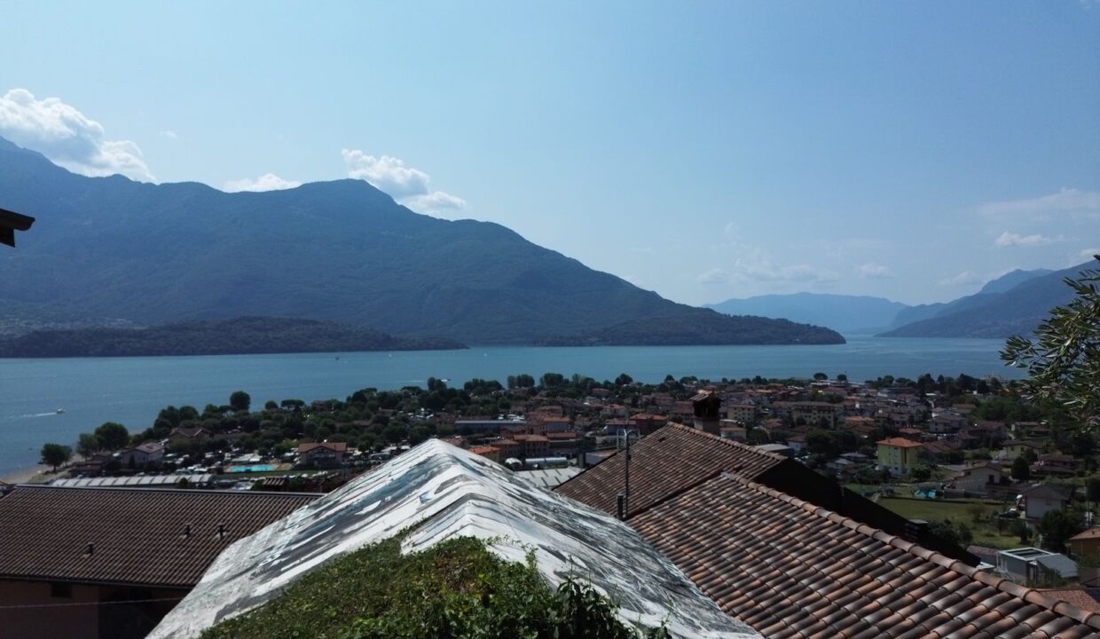Rustico da Ristrutturare Domaso Vista Lago Como