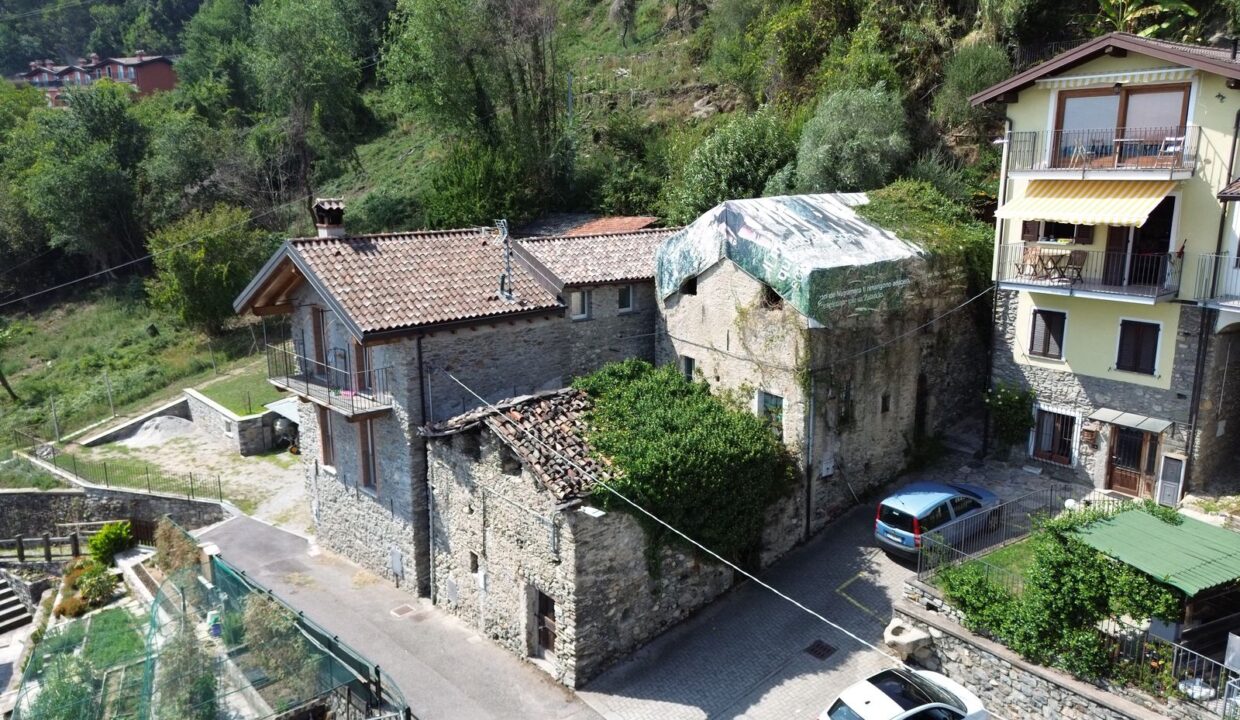 Rustico da Ristrutturare Domaso Vista Lago Como