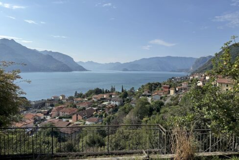 Rustico Indipendente con Giardino e Vista Lago San Siro