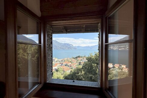 Rustico Indipendente con Giardino e Vista Lago San Siro