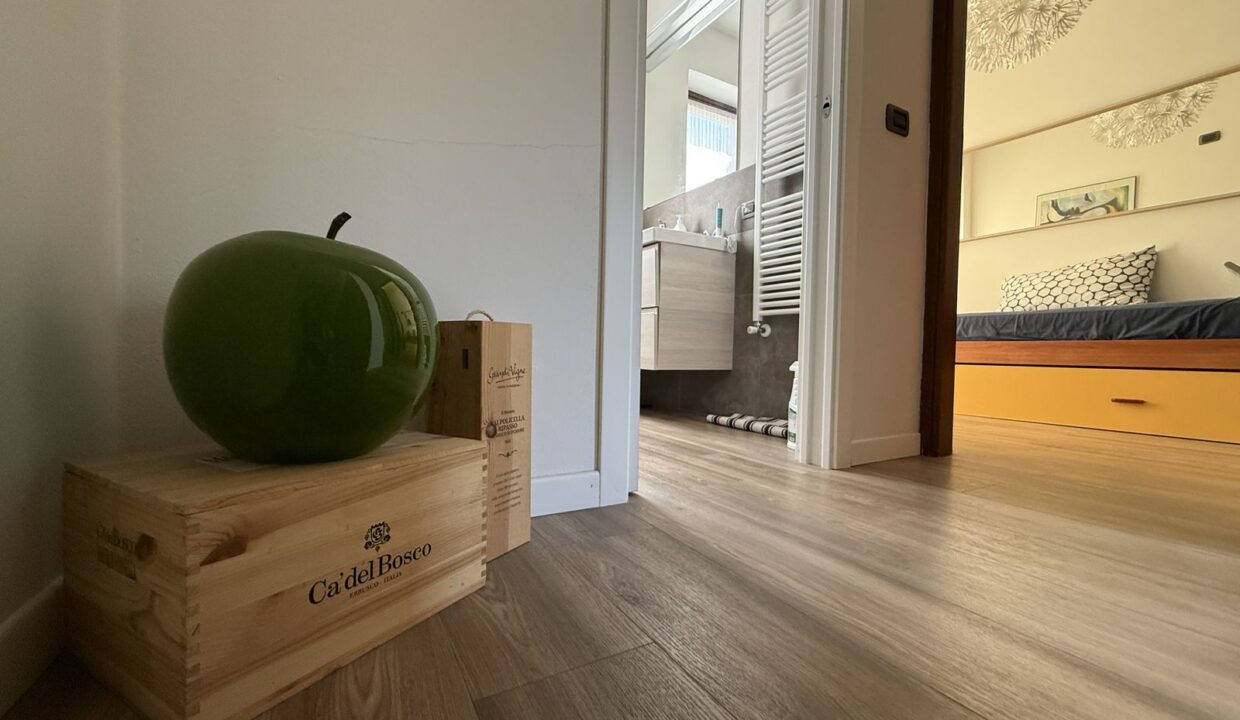 Casa Gravedona ed Uniti con Giardino e Garage Lago di Como
