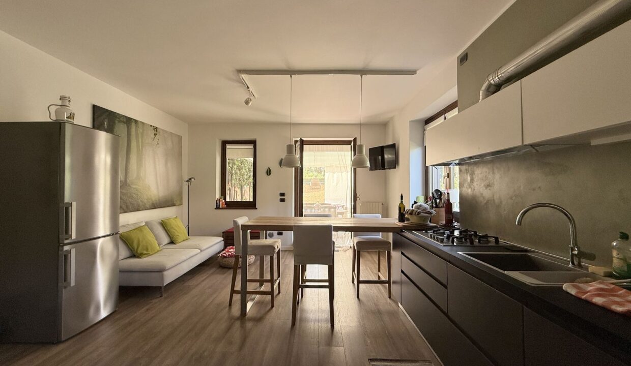 Casa Gravedona ed Uniti con Giardino e Garage Lago di Como