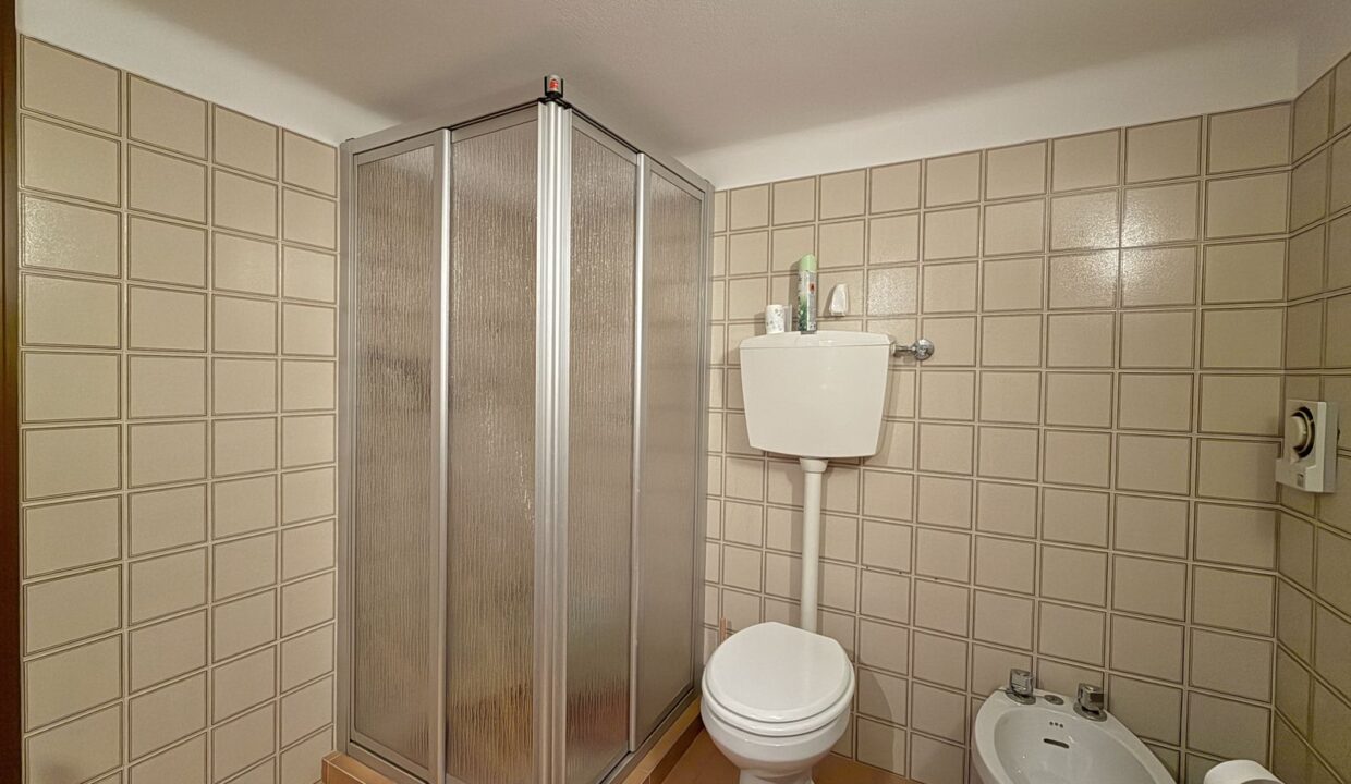 Casa Gravedona ed Uniti con Giardino e Garage Lago di Como