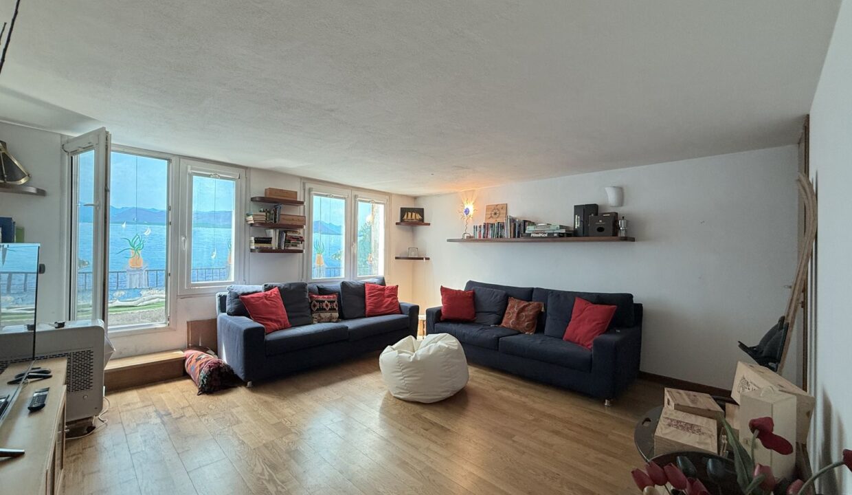 Casa Gravedona ed Uniti con Giardino e Garage Lago di Como