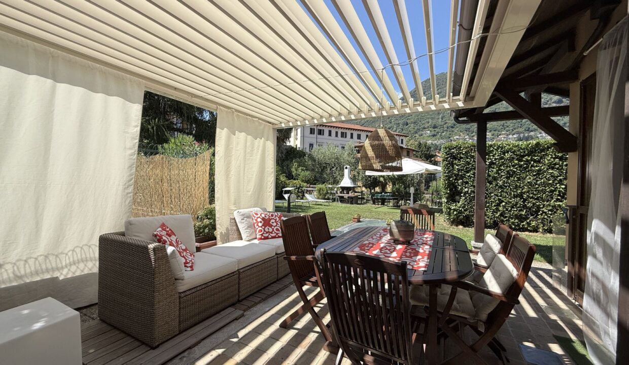 Casa Gravedona ed Uniti con Giardino e Garage Lago di Como