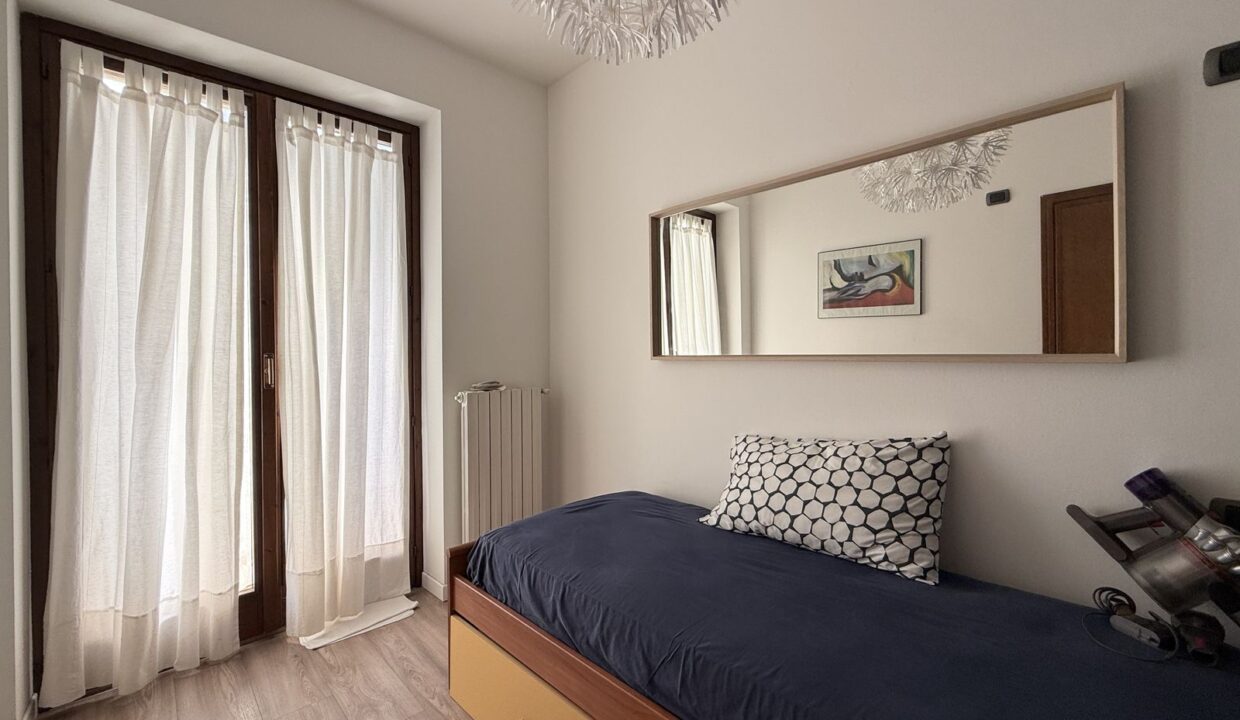 Casa Gravedona ed Uniti con Giardino e Garage Lago di Como