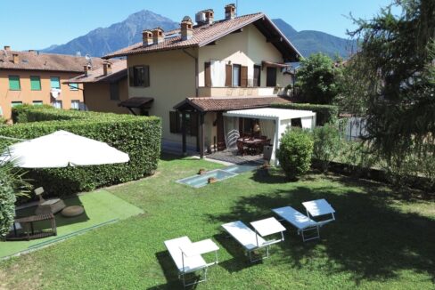 Casa Gravedona ed Uniti con Giardino e Garage Lago di Como