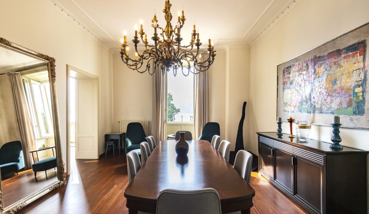 Prestigioso Appartamento Fronte Lago Como - Blevio