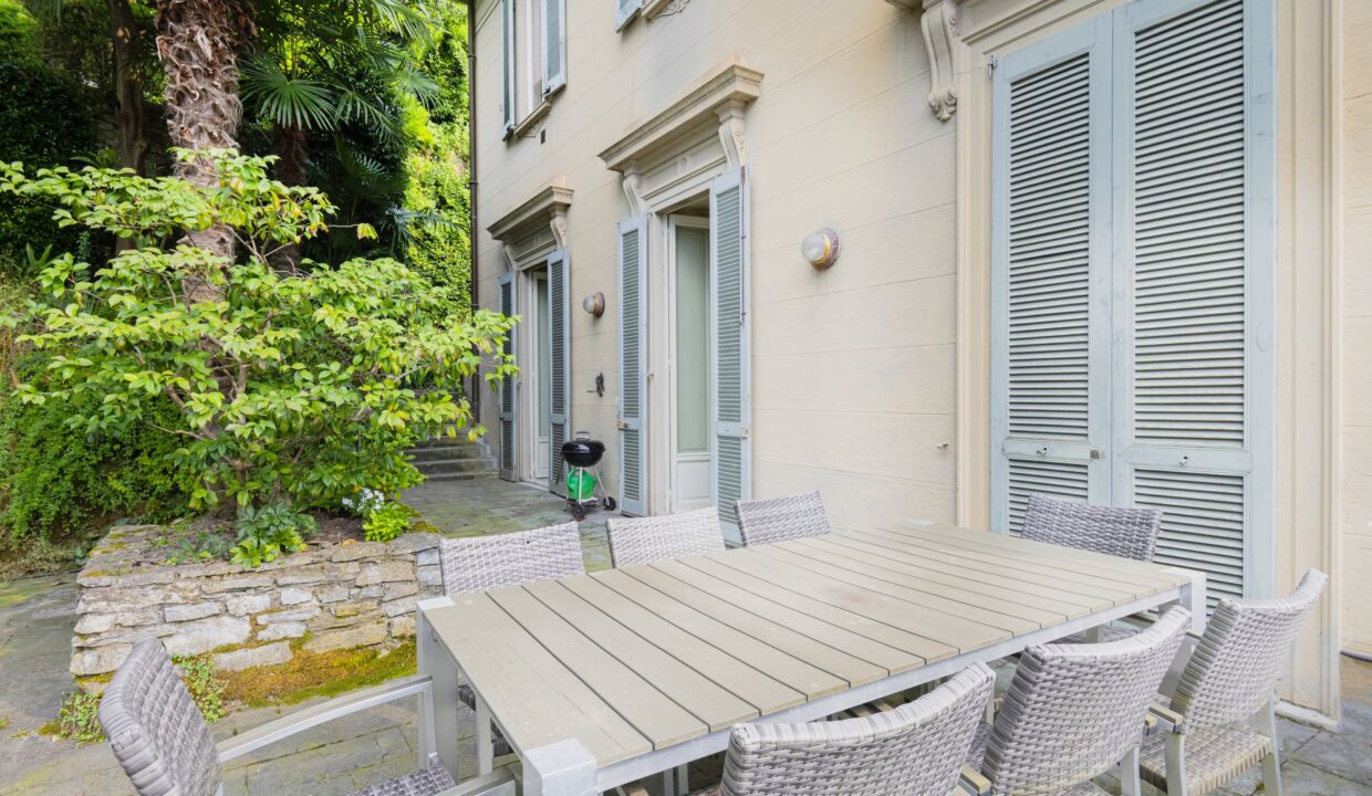 Prestigioso Appartamento Fronte Lago Como - Blevio