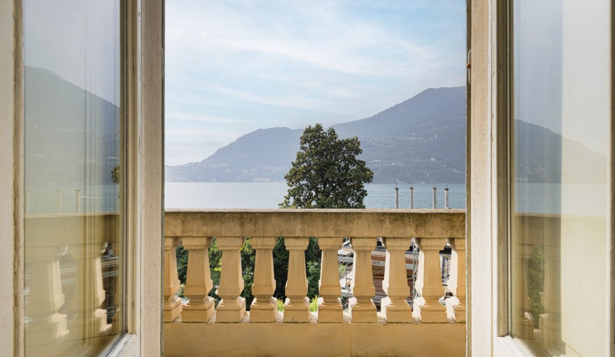 Prestigioso Appartamento Fronte Lago Como - Blevio