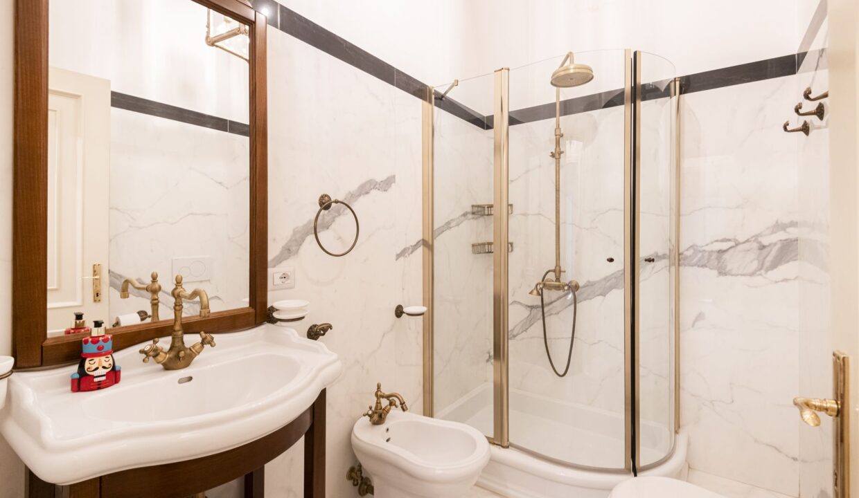 Prestigioso Appartamento Fronte Lago Como - Blevio