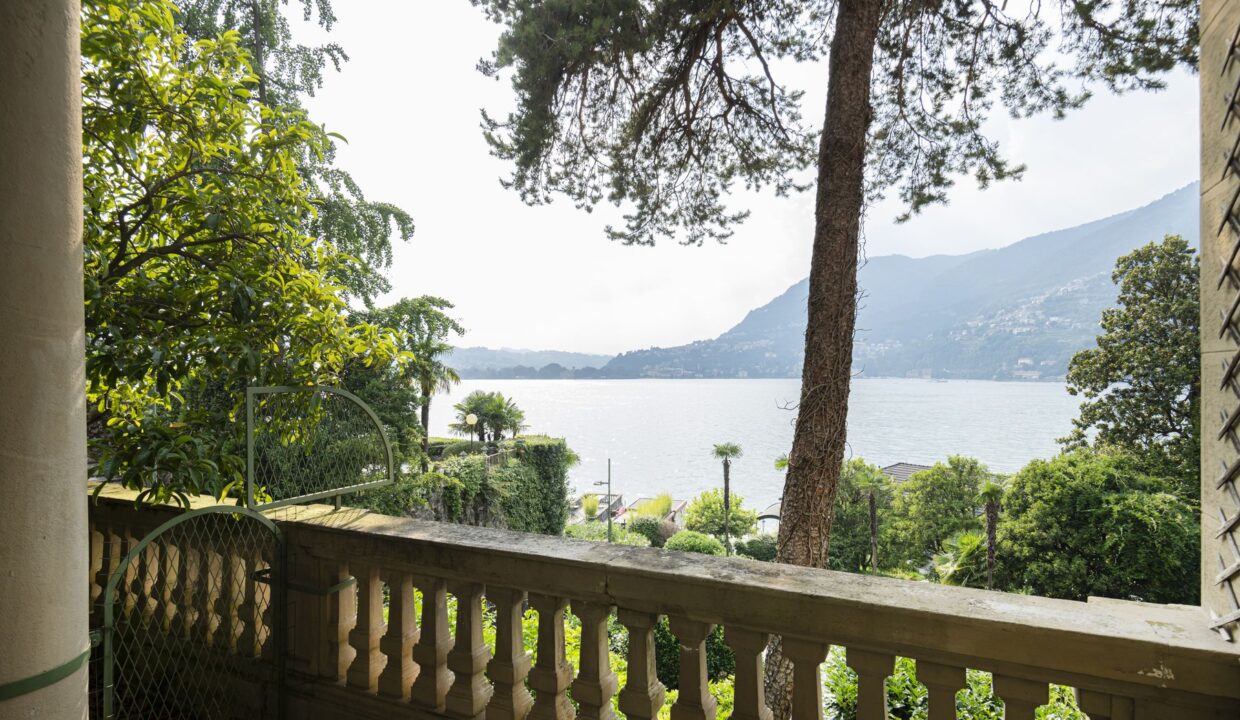 Prestigioso Appartamento Fronte Lago Como - Blevio