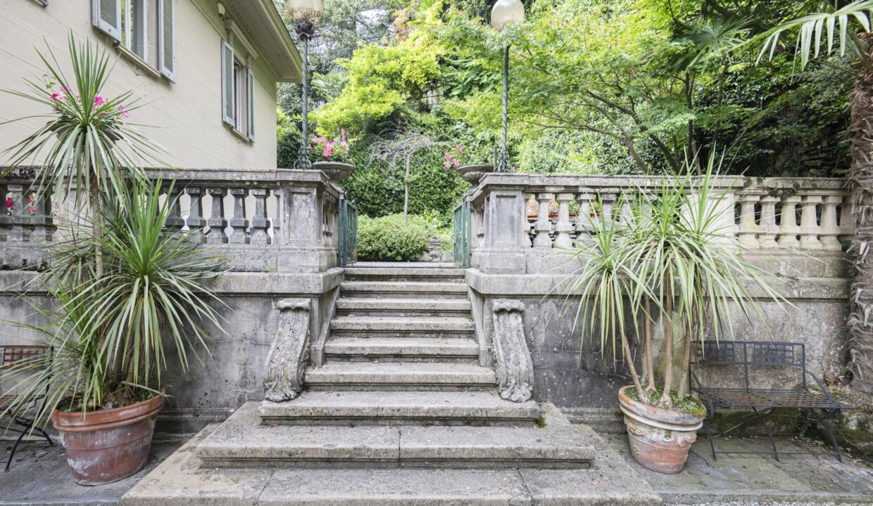 Prestigioso Appartamento Fronte Lago Como - Blevio