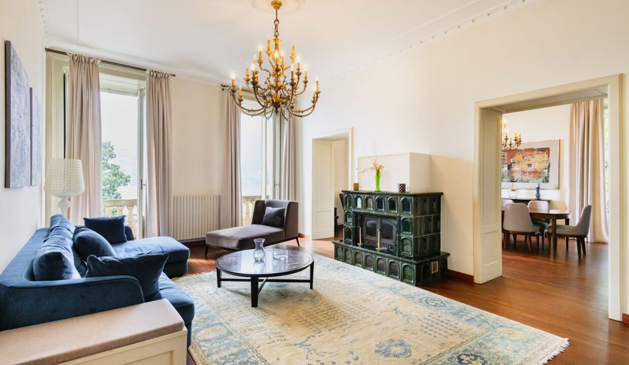 Prestigioso Appartamento Fronte Lago Como - Blevio