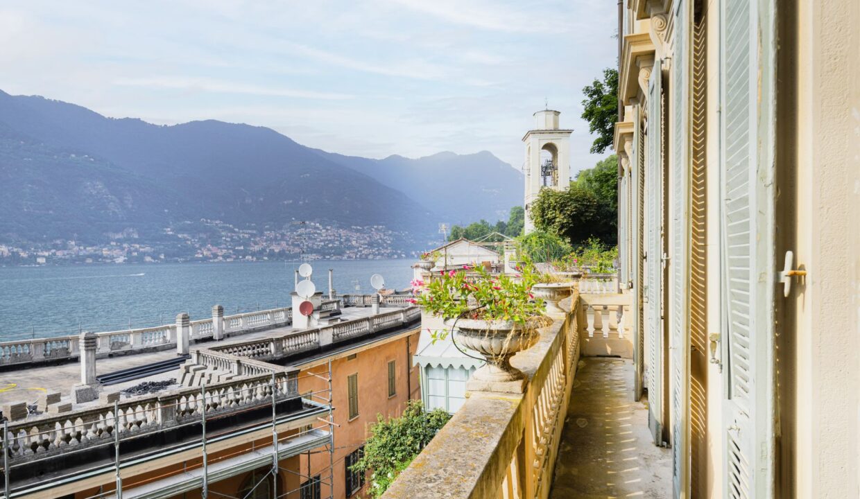 Prestigioso Appartamento Fronte Lago Como - Blevio