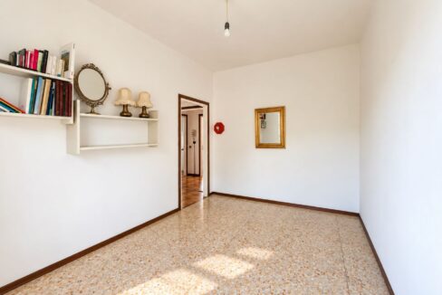 Domaso Appartamento con Balcone e Garage