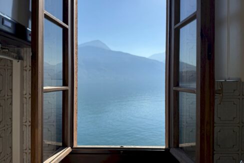 Appartamento Fronte Lago Como Musso