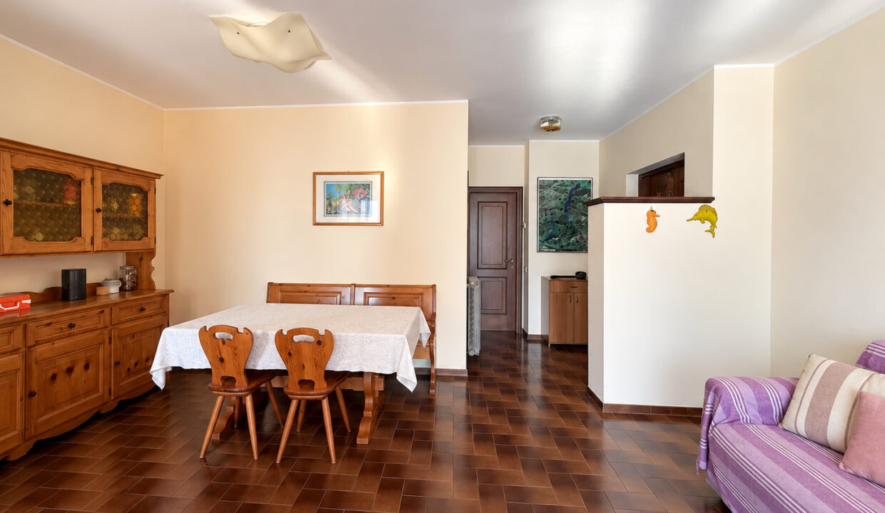 Appartamento Fronte Lago Como Musso