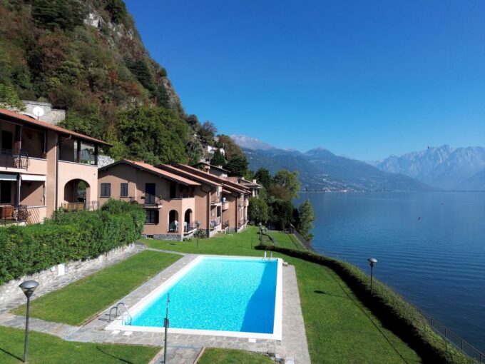 Appartamento Fronte Lago Como Musso