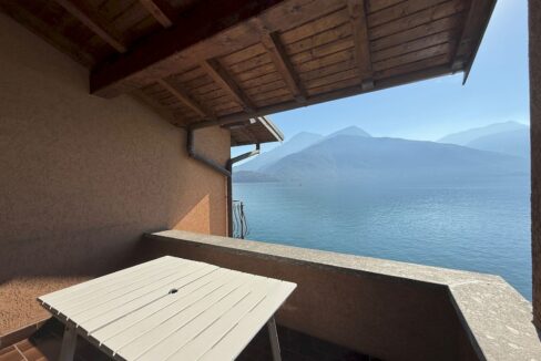Appartamento Fronte Lago Como Musso