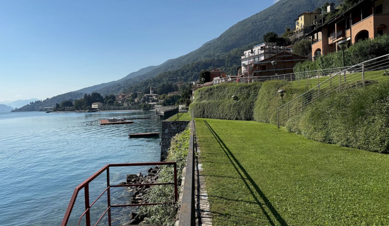 Appartamento Fronte Lago Como Musso