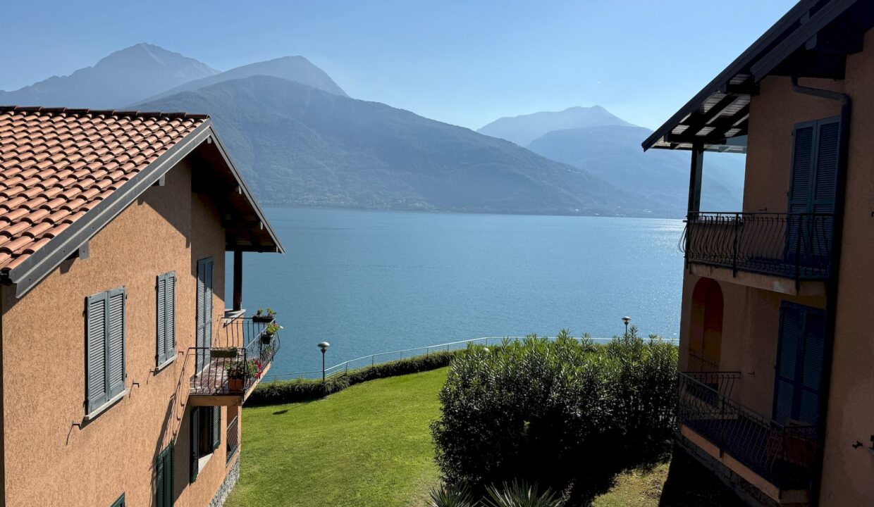Appartamento Fronte Lago Como Musso