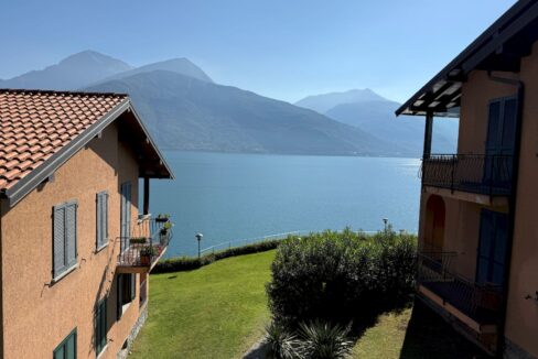 Appartamento Fronte Lago Como Musso