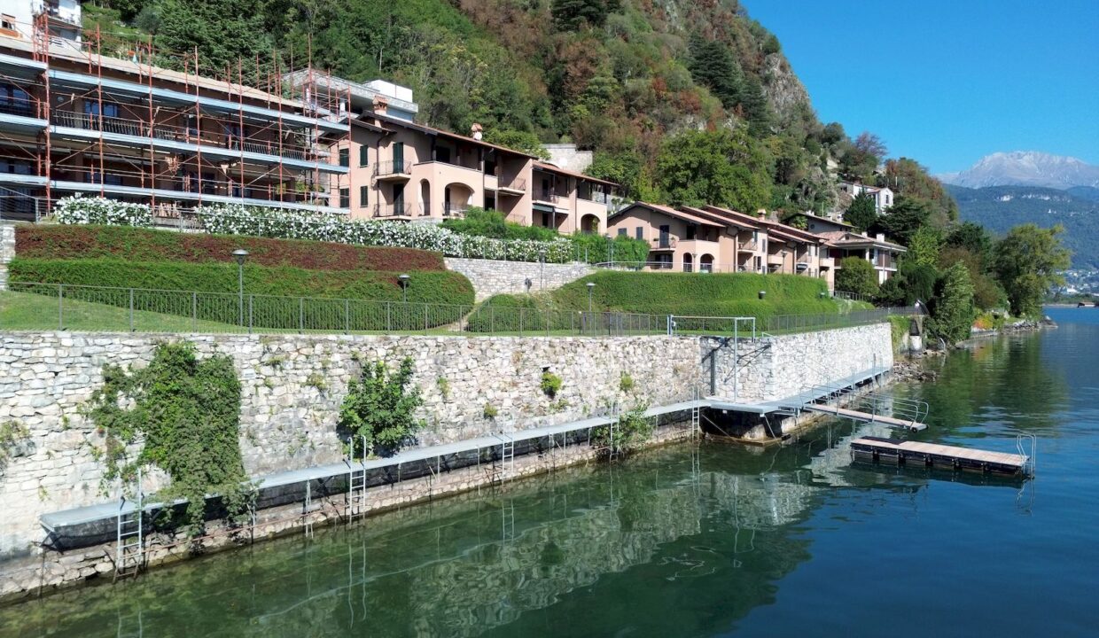 Appartamento Fronte Lago Como Musso