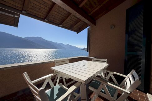 Appartamento Musso Fronte Lago TERRAZZO