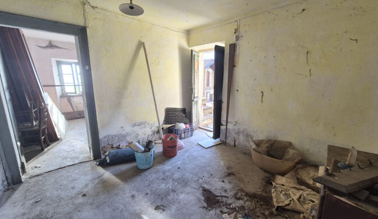 Gravedona ed Uniti Casa Da Ristrutturare Vista Lago