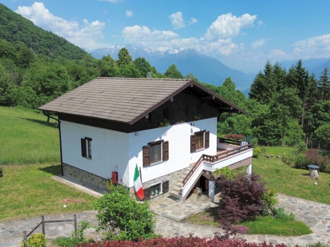 Villetta Indipendente Gravedona ed Uniti Collinare