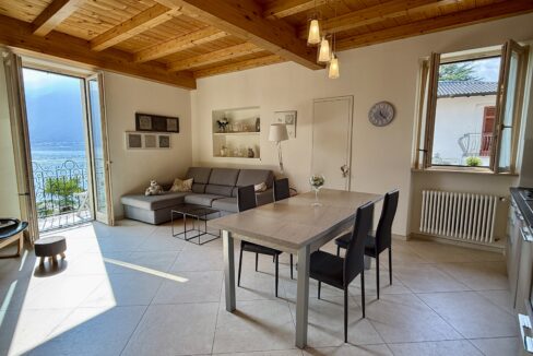 Nuove MC084 - Sala Comacina Nuove11