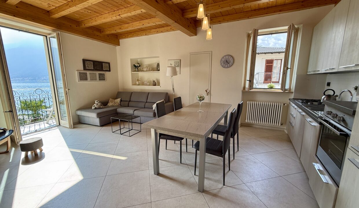 Nuove MC084 - Sala Comacina Nuove12