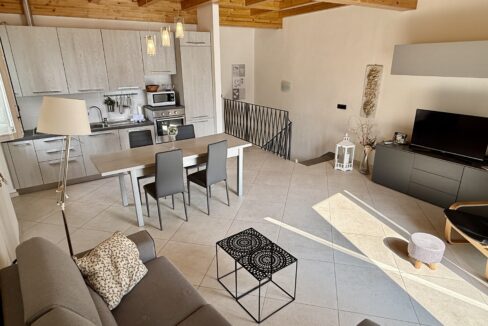 Nuove MC084 - Sala Comacina Nuove16