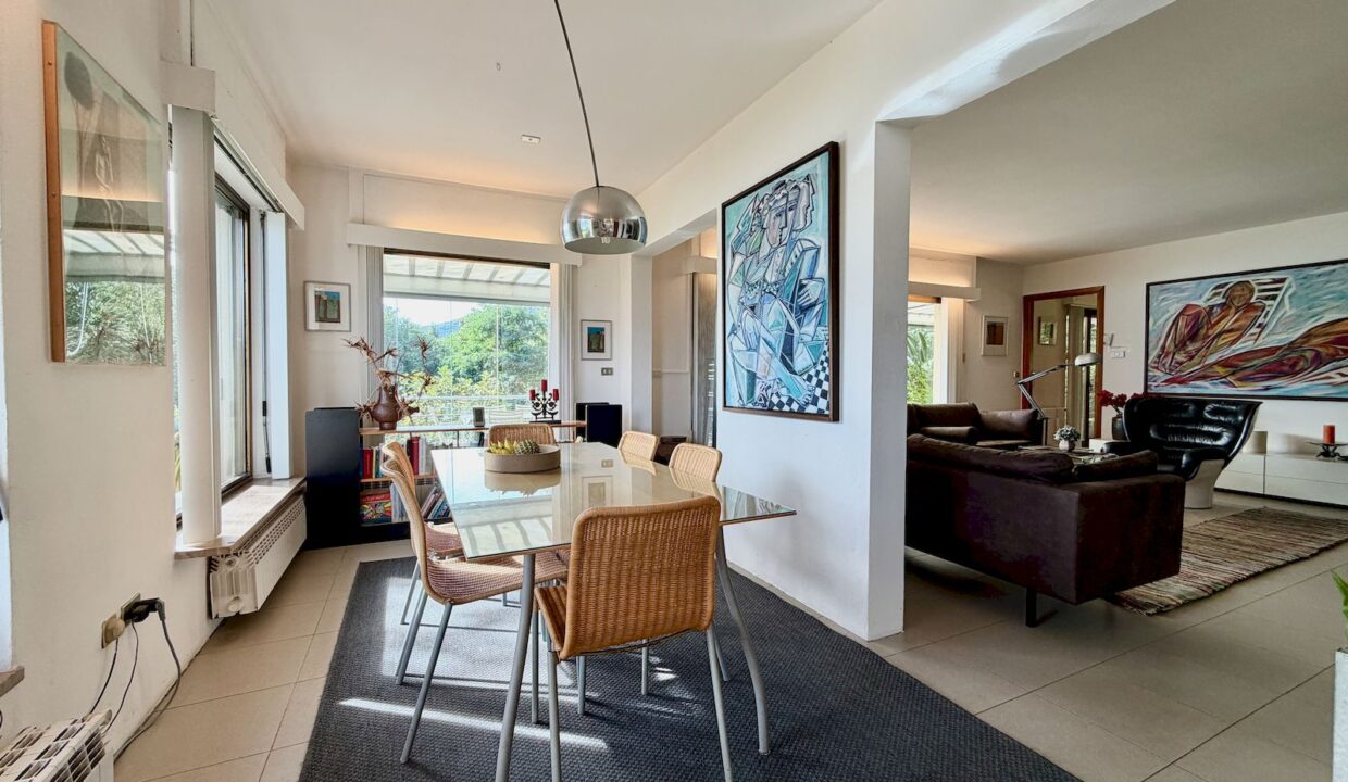 Villa Vista Lago Como con Terreno - Pianello del Lario