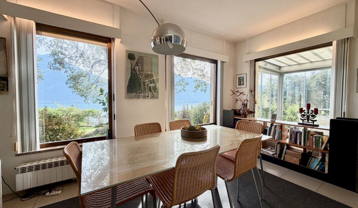 Villa Vista Lago Como con Terreno - Pianello del Lario