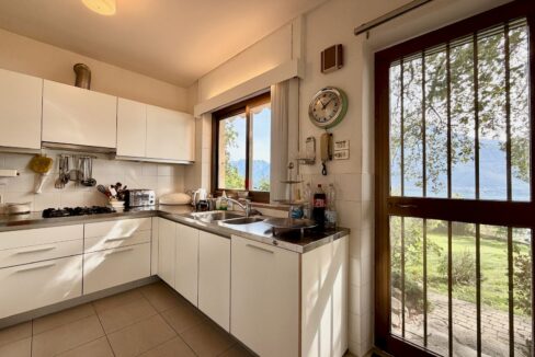 Villa Vista Lago Como con Terreno - Pianello del Lario