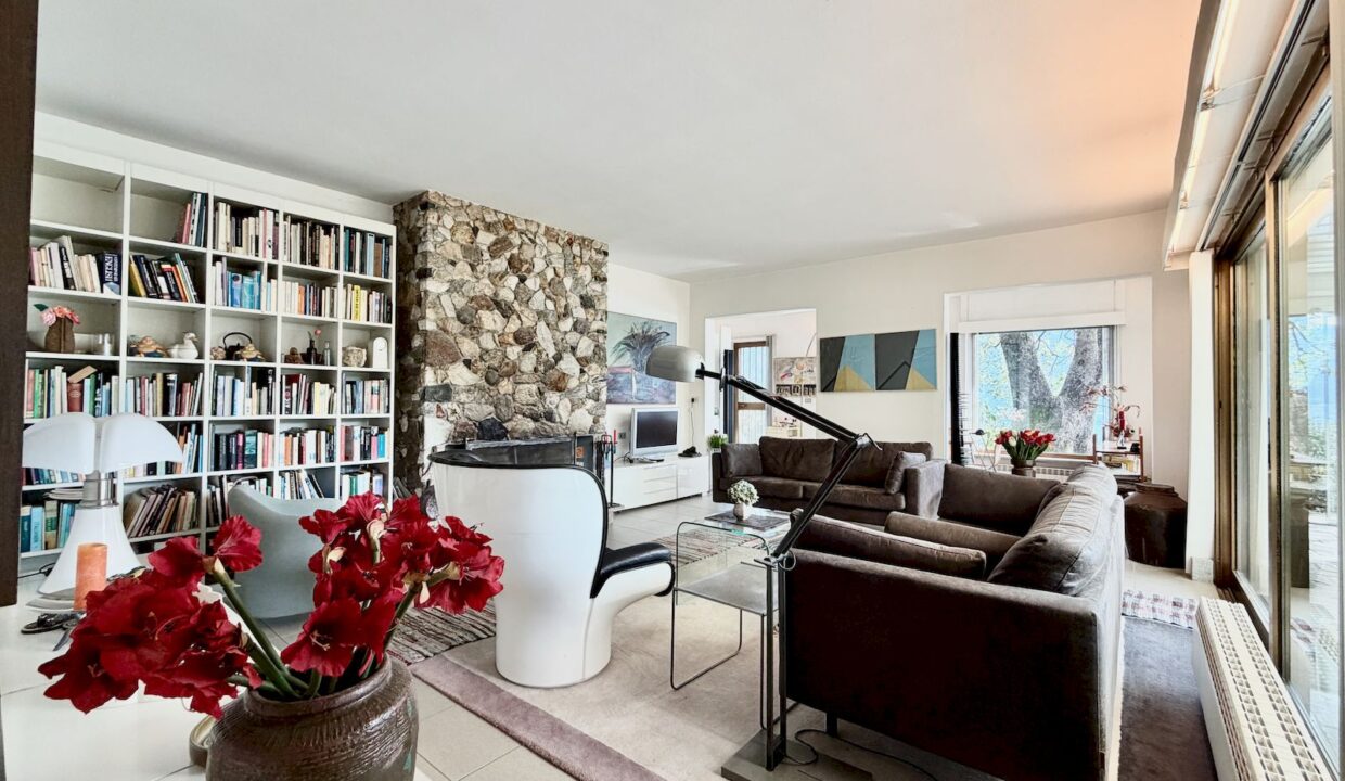 Villa Vista Lago Como con Terreno - Pianello del Lario