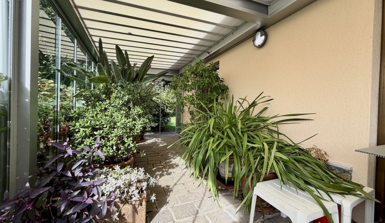 Villa Vista Lago Como con Terreno - Pianello del Lario