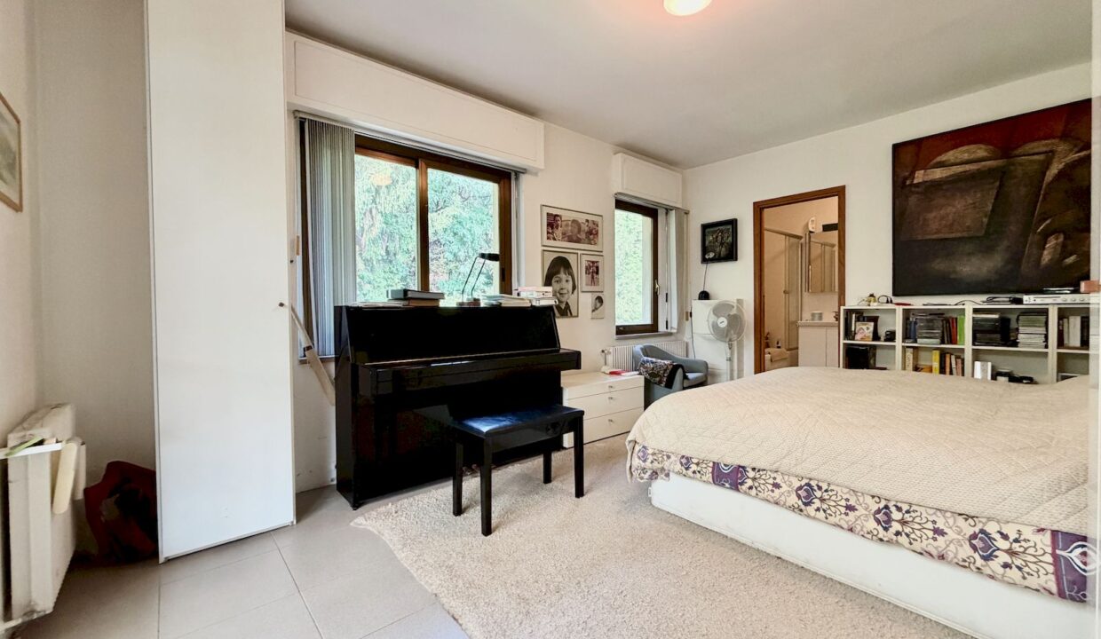 Villa Vista Lago Como con Terreno - Pianello del Lario
