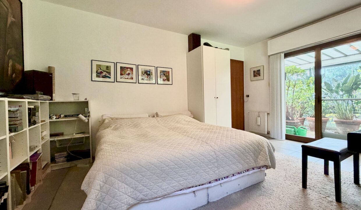 Villa Vista Lago Como con Terreno - Pianello del Lario