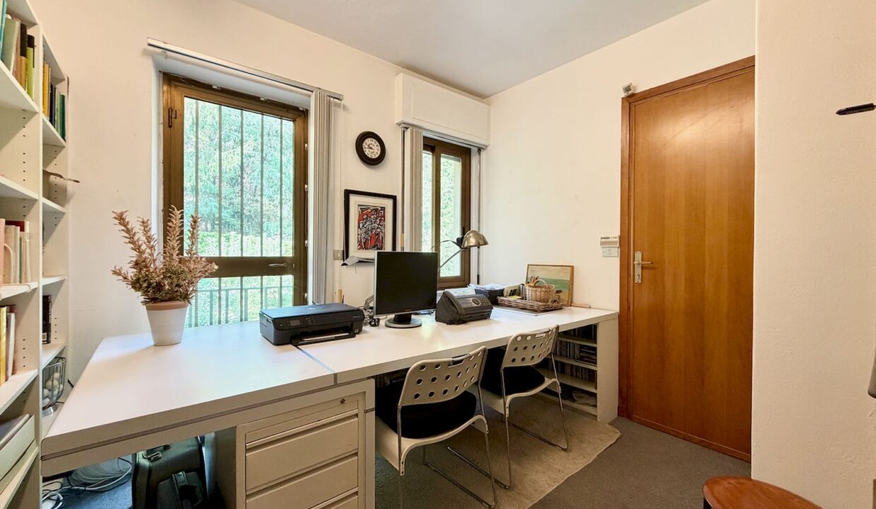 Villa Vista Lago Como con Terreno - Pianello del Lario