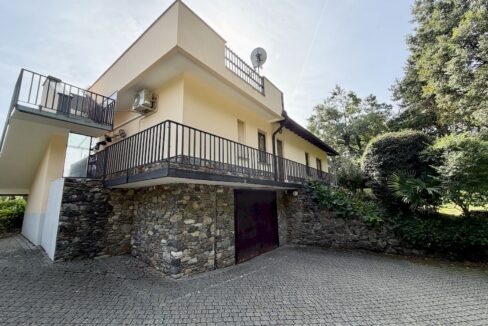 Villa Vista Lago Como con Terreno - Pianello del Lario